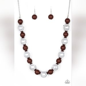 6/$10 Paparazzi ♥ Top Pop - Brown ♥ Necklace